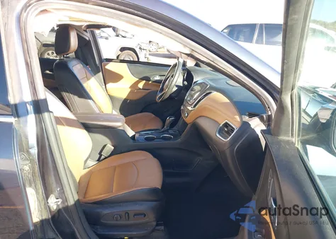 2018 Chevrolet Equinox Premier z USA, uszkodzony, nr VIN 3GNAXXEU5JS591741